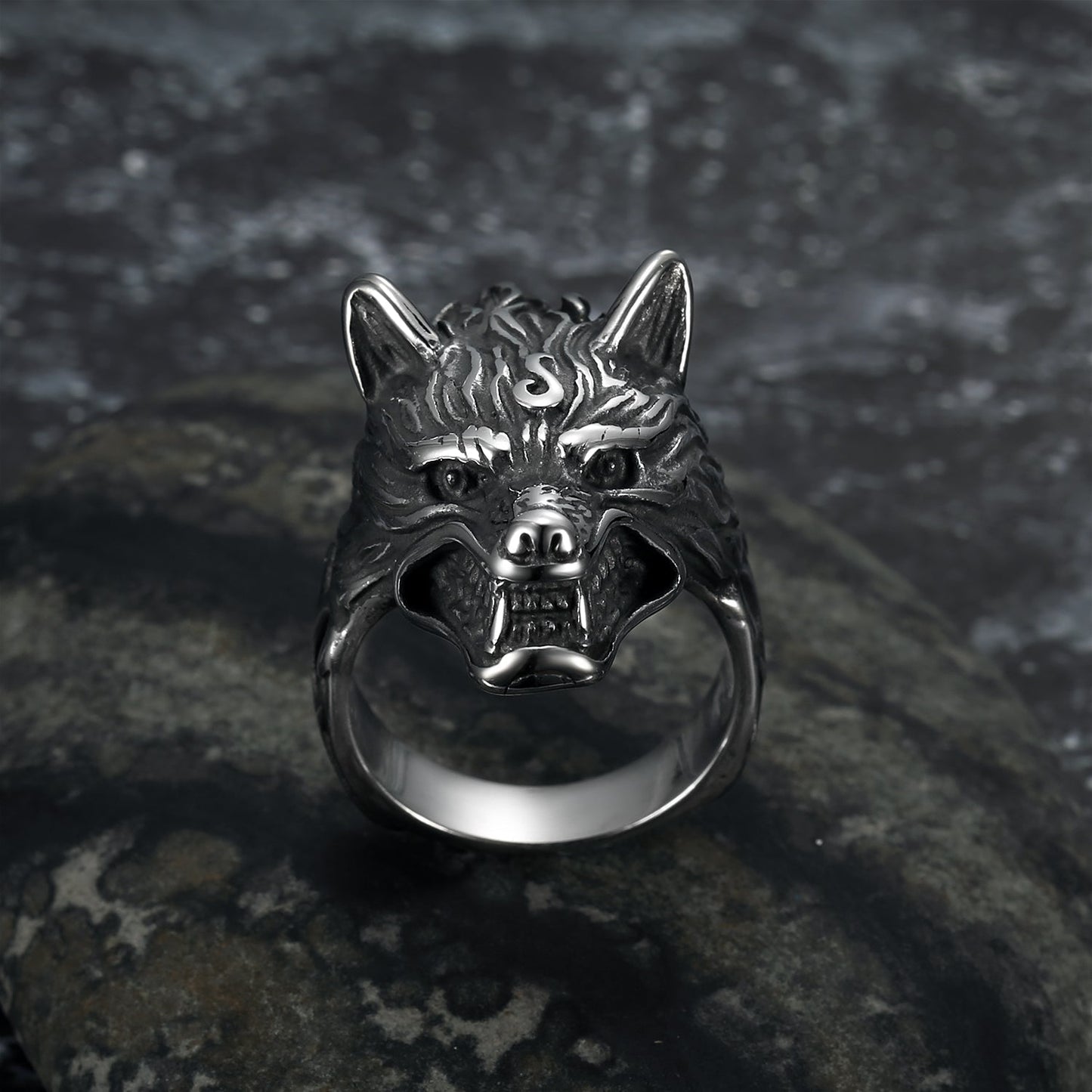 Nordic Pride Handcrafted Stainless Steel Grey Wolf Head Biker Ring
