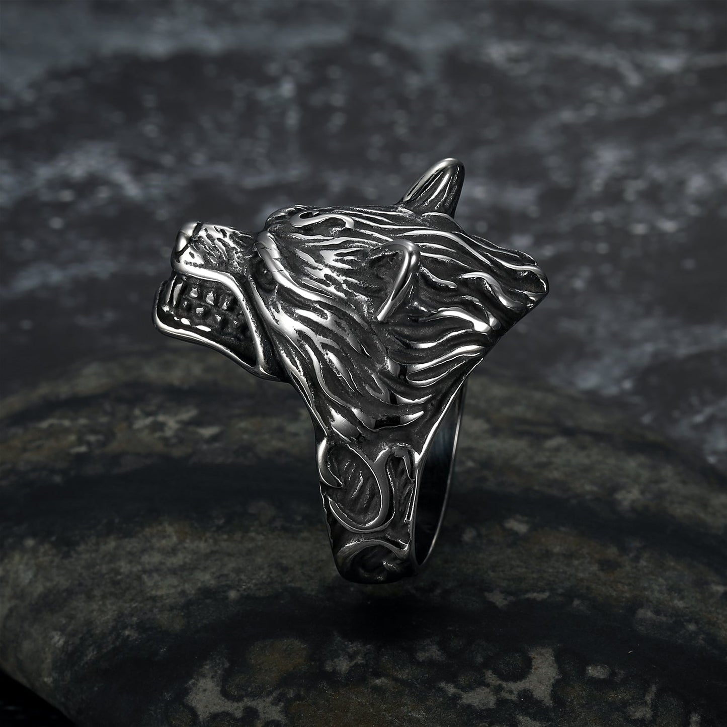 Nordic Pride Handcrafted Stainless Steel Grey Wolf Head Biker Ring