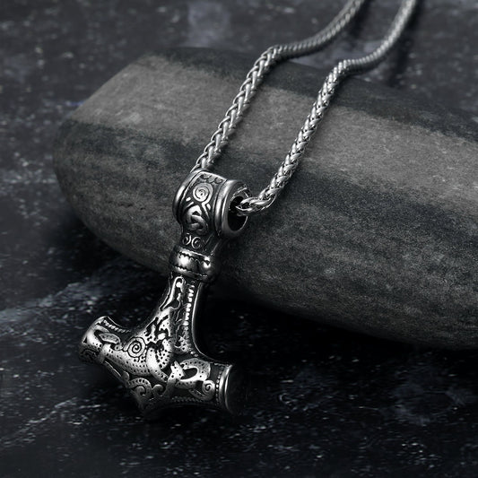 Nordic Pride Handcrafted Stainless Steel 'Knotwork' Mjolnir on Handcrafted Stainless Steel Link Chain