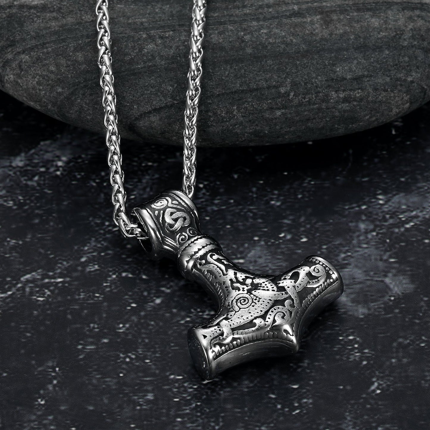 Nordic Pride Handcrafted Stainless Steel 'Knotwork' Mjolnir on Handcrafted Stainless Steel Link Chain